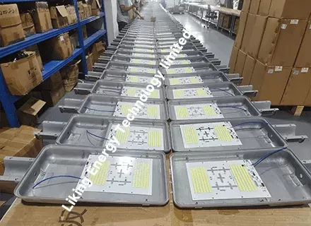 high-power-outdoor-led-flood-lights.jpg